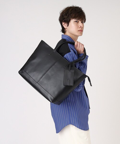 tk.TAKEO KIKUCHI（ティーケータケオキクチ）の「【WEB限定】レザートートバッグ（トートバッグ・メンズ・ブラック/ネイビー/ダークブラウン・00）」の17枚目の写真