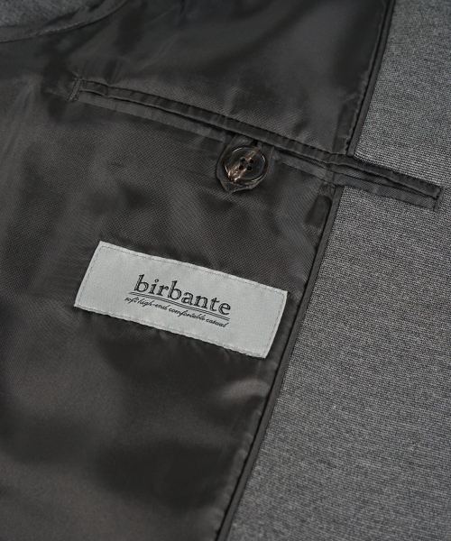 BIRBANTE(ビルバンテ)の「コンフォートストレッチセットアップブレザージャケット - チャコール(テーラードジャケット・メンズ・チャコール・LARGE/X-LARGE/SMALL/MEDIUM)」の7枚目の写真