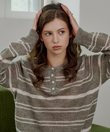 LOSSYROW（ロッシロー）の「Soft Stripe Henley Neck Knit Beige（ニット/セーター・レディース）」