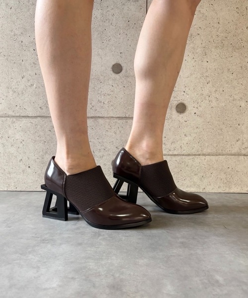 Jeffrey Campbell(ジェフリーキャンベル)の「スクエアヒールブーティ(ブーツ・レディース・ブラウン・35/36/37/38/39)」の6枚目の写真