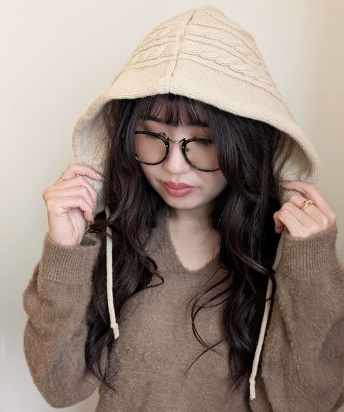 styiro（スタイロ）の「バラクラバ ニットフーディー ボタン リボン（ネックウォーマー/スヌード・レディース・レッド系2/レッド系1/ブラウン系1/ホワイト系1/グリーン系1/ブラック系2/ベージュ系2/ブラック系1・FREE）」の14枚目の写真