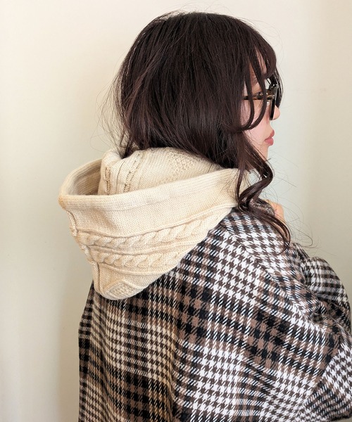 styiro（スタイロ）の「バラクラバ ニットフーディー ボタン リボン（ネックウォーマー/スヌード・レディース・レッド系2/レッド系1/ブラウン系1/ホワイト系1/グリーン系1/ブラック系2/ベージュ系2/ブラック系1・FREE）」の17枚目の写真