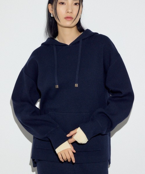 AZUL by moussy(アズールバイマウジー)の「スウェッターニットパーカー(ニット/セーター・レディース・杢グレー/ライトピンク/ネイビー・FREE)」の2枚目の写真