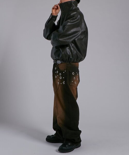 WHO'S WHO gallery(フーズフーギャラリー)の「ヴィンテージライクレザースタンドカラーブルゾン(ブルゾン・レディース・ブラウン/ブラック・FREE)」の6枚目の写真