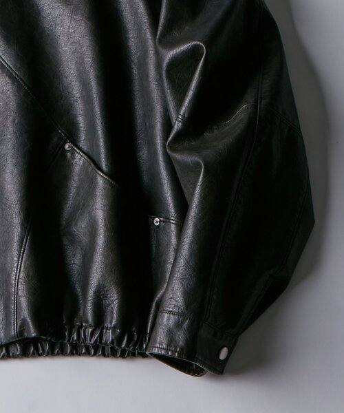 WHO'S WHO gallery(フーズフーギャラリー)の「ヴィンテージライクレザースタンドカラーブルゾン(ブルゾン・レディース・ブラウン/ブラック・FREE)」の10枚目の写真