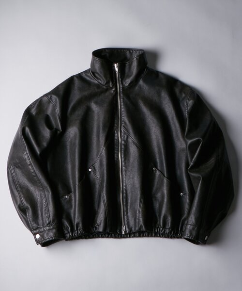 WHO'S WHO gallery(フーズフーギャラリー)の「ヴィンテージライクレザースタンドカラーブルゾン(ブルゾン・レディース・ブラウン/ブラック・FREE)」の12枚目の写真