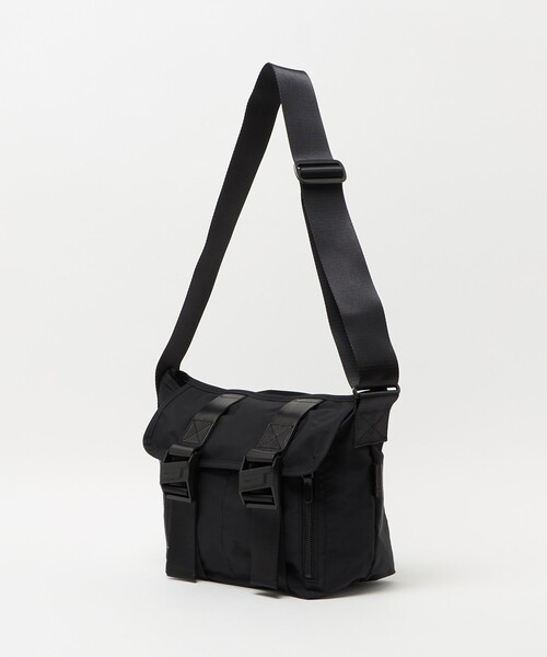 Steven Alan(スティーブンアラン)の「<AMIACALVA>MESSENGER BAG/ショルダーバッグ(メッセンジャーバッグ・レディース・ブラック・FREE)」の4枚目の写真