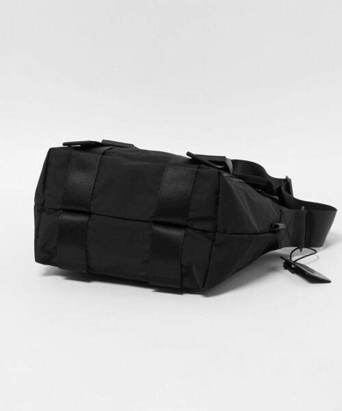 Steven Alan(スティーブンアラン)の「<AMIACALVA>MESSENGER BAG/ショルダーバッグ(メッセンジャーバッグ・レディース・ブラック・FREE)」の7枚目の写真