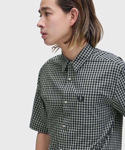 FRED PERRY（フレッドペリー）の「先行予約受付中／Gingham Short Sleeve Shirt／ギンガムチェック半袖シャツ（シャツ/ブラウス・メンズ・セージグリーン/ライトブルー・S/M/L）」の14枚目の写真
