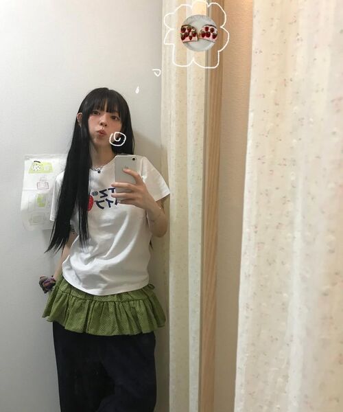 ITZAVIBE(イッザバイブ)の「KIWI DOTTED LAYERED WRAP SHORT SKIRT(スカート・レディース・その他・ONE SIZE)」の2枚目の写真
