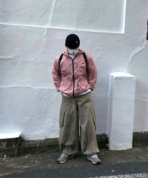 eastserviceshop(イーストサービスショップ)の「Maximal Ballon Cargo Pants - D/Beige(その他パンツ・レディース・その他・46/48/50)」の12枚目の写真