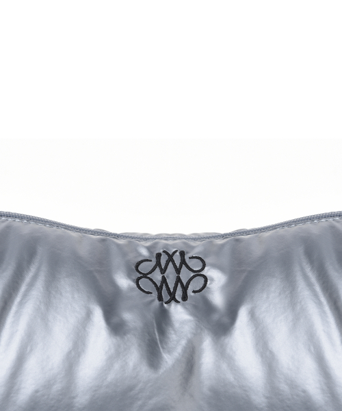 NICK&NICOLE(ニックアンドニコール)の「NICOLE GLOSSY SHOULDER KNOT BAG_SILVER(ショルダーバッグ・レディース・その他・FREE)」の4枚目の写真