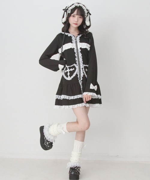 DearMyLove(ディアマイラブ)の「姫系うさ耳レースフリルハートポケットパーカーワンピース(ワンピース・レディース・ブラック×ホワイト/ブルーグレー・LL~3L/M-L)」の6枚目の写真