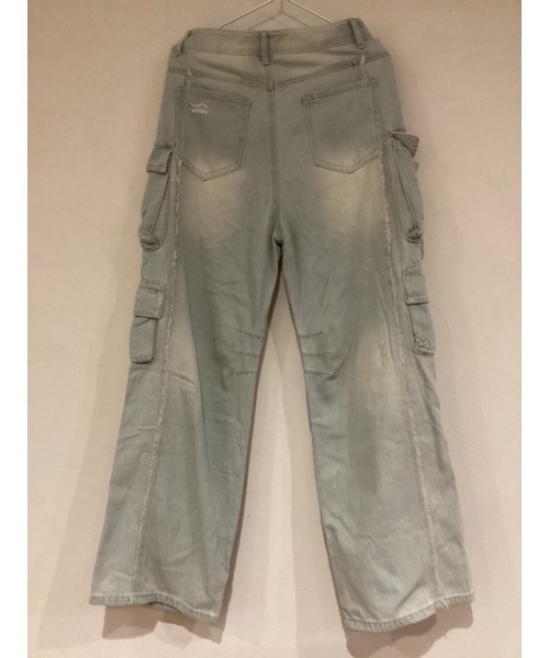 Bling Leads(ブリングリーズ)の「【Blss】【Bling Leads】ユーズドダメージ加工デニムカーゴパンツ(デニムパンツ・レディース・ブルー・MEDIUM)」の2枚目の写真