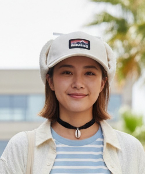 BILLABONG(ビラボン)の「【BILLABONG/ビラボン】TRAPPER CAP/トラッパーボアキャップ(キャップ・レディース・ホワイト/ブラック・FREE)」の1枚目の写真