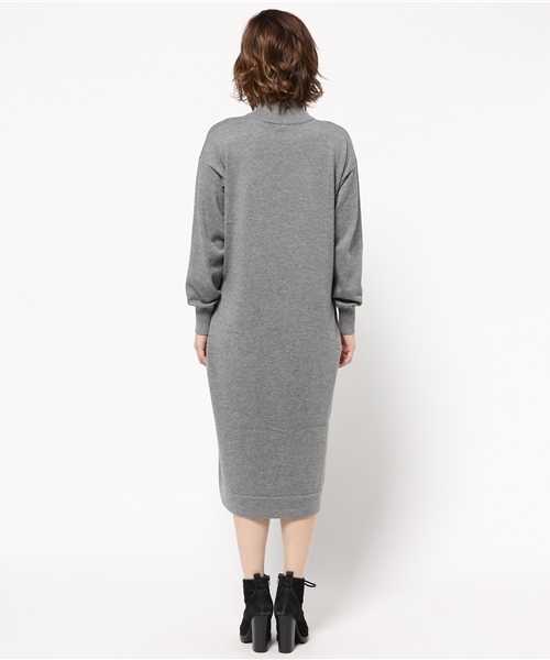 MOUSSY（マウジー）の「Hineck Loose OPK（ワンピース・レディース・ベージュ/トップグレー/ブルー・FREE）」の6枚目の写真