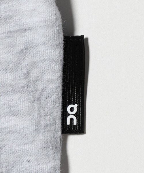 On(オン)の「<On>Club-T/クラブ Tシャツ(Tシャツ/カットソー・メンズ・その他1/ブラック/ホワイト・XL/S/L/M)」の7枚目の写真