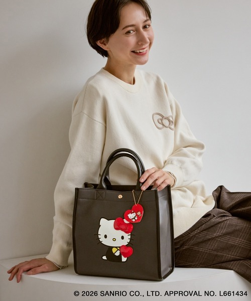 ハローキティコラボ(ハローキティコラボ)の「【ROPE' PICNIC×ハローキティ】アクリルチャーム付きトートバッグ(トートバッグ・レディース・キナリ/チャコールグレー・FREE)」の7枚目の写真