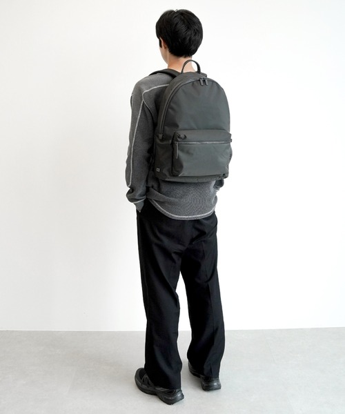 ビジネスリュック レノウ 20L A4サイズ 14インチPC 2気室 20102