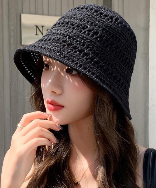c.u.l（シーユーエル）の「シンプル かぎ網 クロシェ バケットハット cula1450（ハット・レディース・ブラック/ベージュ/ホワイト/ブラウン・M）」の5枚目の写真