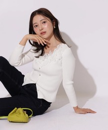 Apuweiser-riche（アプワイザーリッシェ）の「アシメレースニット