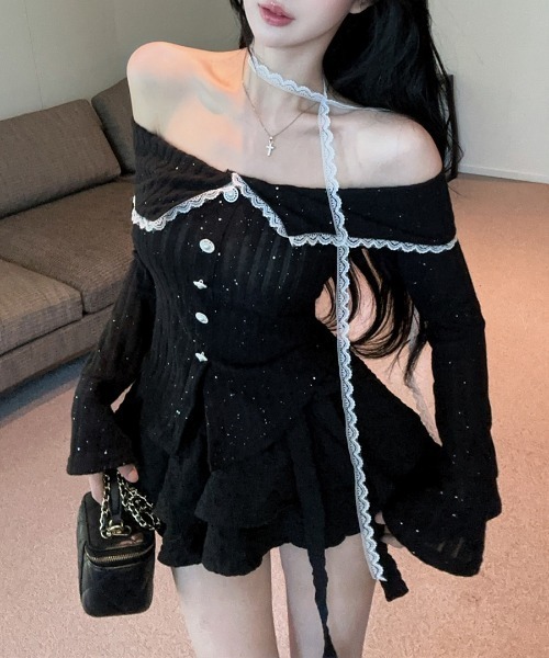 REMUR(レミュール)の「オフショルラメリブトップス レースチョーカー付き(ニット/セーター・レディース・パープル/グレイッシュブルー/ブラック・FREE)」の8枚目の写真