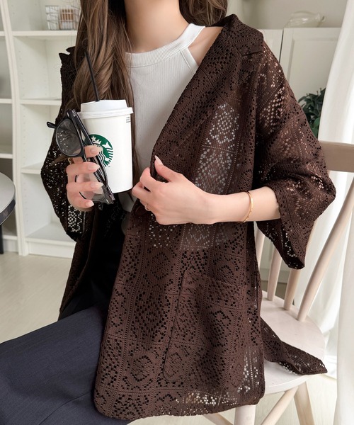 classicalelf(クラシカルエルフ)の「繊細なレースがつくる、大人のための“雰囲気服”。ポケットつきパネルレーステーラードジャケット(半袖)(テーラードジャケット・レディース・グレイッシュベージュ/ブラック/ブラウン・X-LARGE/SMALL/MEDIUM/LARGE)」の11枚目の写真