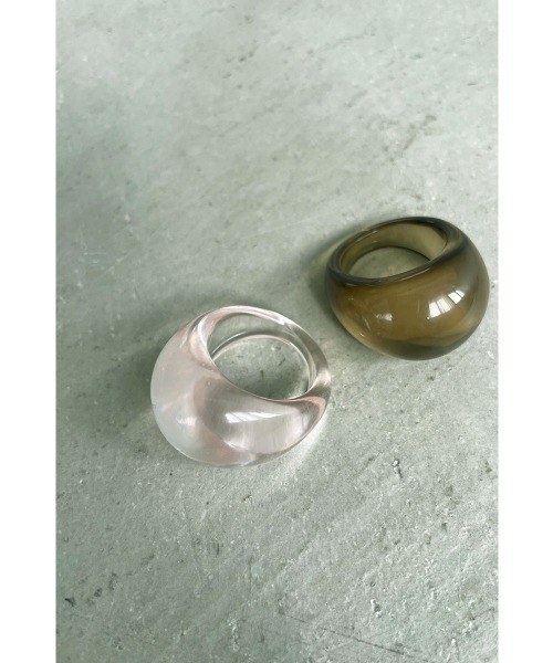 marjour(マージュール)の「PLUMP CLEAR RING(リング・レディース・カーキ/クリア・17号)」の7枚目の写真