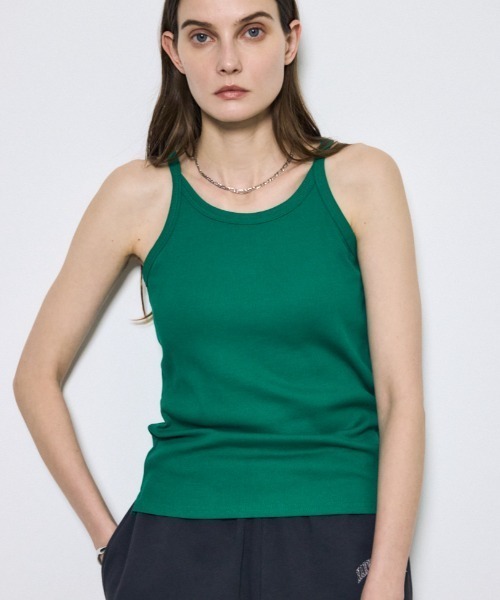 AZUL by moussy（アズールバイマウジー）の「カップ付きホルターネックキャミソール（キャミソール・レディース・オフホワイト/グリーン/ブラック・MEDIUM）」の3枚目の写真