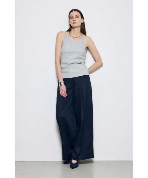 AZUL by moussy(アズールバイマウジー)の「カップ付きホルターネックキャミソール 春服 夏服 秋服 冬服 インナーとしても◎ パット付き(キャミソール・レディース・オフホワイト/グリーン/ブラック/杢グレー・MEDIUM/SMALL)」の17枚目の写真