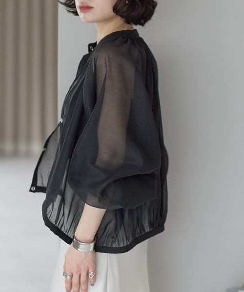 r.（アールドット）の「シアー　ギャザーブルゾン（ブルゾン・レディース・イエロー/ブラック/アイボリー・FREE）」の6枚目の写真