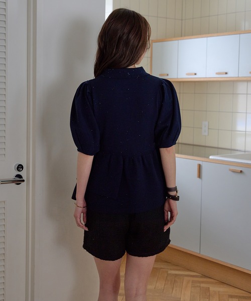 mideal(マイディール)の「sequin peplum polo knit / スパンコールペプラムポロニット(ニット/セーター・レディース・ベージュ/ネイビー/ブルーグリーン/スモークピンク・FREE)」の9枚目の写真