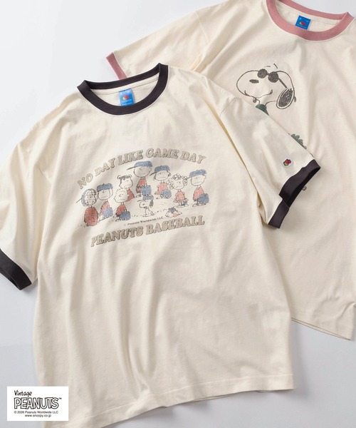 PEANUTS(ピーナッツ)の「【73】【FRUIT OF THE LOOM/フルーツオブザルーム】PEANUSコラボ キャラクターデザイン プリントTシャツ/リンガーTシャツ/ユニセックス/レディース/メンズ【Sサイズ~Lサイズ】(Tシャツ/カットソー・レディース・パープル/アイボリー系3/アイボリー系2/アイボリー系/サックスブルー/アイボリー系4/ピンク/アイボリー系1・M/S/L)」の5枚目の写真