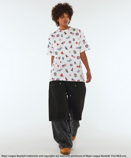 BACK TO THE FIELD（バック トゥー ザ フィールド）の「【MLB】All-over Print Tee（Tシャツ/カットソー・メンズ・ホワイト・MEDIUM/LARGE/XL/XXL）」の11枚目の写真