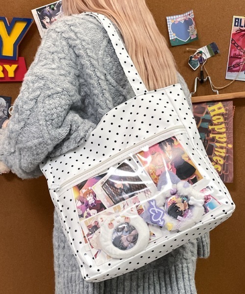 LADY LIKE(レディライク)の「【春夏新作】クリアポケット付きドット柄推し活バッグ(トートバッグ・レディース・ブラック/ホワイト・F)」の6枚目の写真