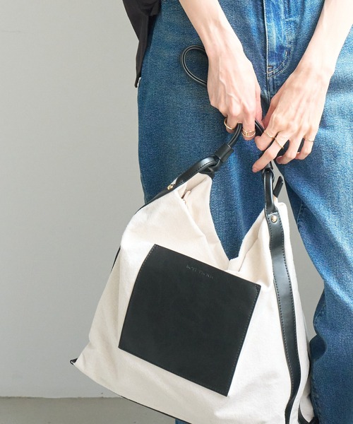ROPE' PICNIC（ロペピクニック）の「麻調キャンバスコンビトートバッグ/A4対応・15インチPC対応（トートバッグ・レディース・ブラック/ブラウン・FREE）」の2枚目の写真