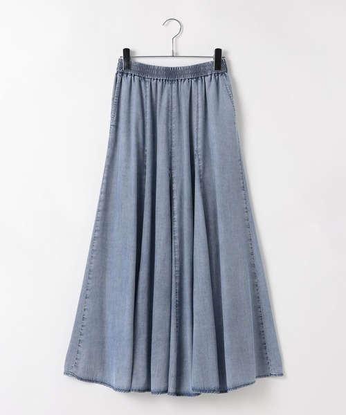 BAYFLOW（ベイフロー）の「[接触冷感付き]ライトオンスデニムフレアスカート（スカート・レディース・ブラック/サックスブルー・SMALL/MEDIUM）」の2枚目の写真