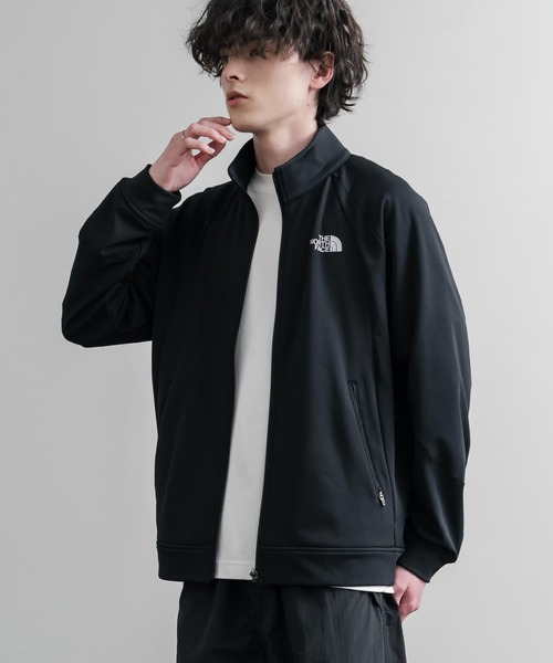 THE NORTH FACE(ザノースフェイス)の「THE NORTH FACE ザ・ノースフェイス M'S MOVE-FREE JACKET ワンポイントロゴトラックジャケット(ブルゾン・メンズ・チャコール/ブラック/ダークベージュ・L/XL/M)」の4枚目の写真