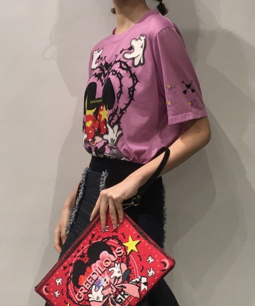 GREEDILOUS(グリディアス)の「ピンクワンポイントTシャツ(Tシャツ/カットソー・レディース・その他・S/M/L/XS)」の6枚目の写真
