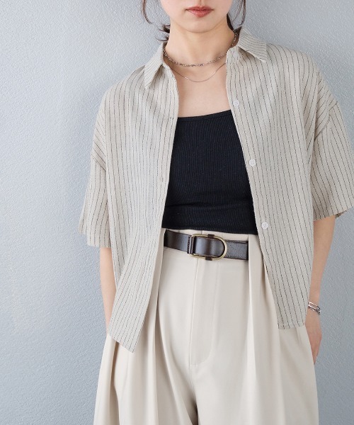 murea(ミュレア)の「フロントショート丈ストライプ半袖シャツ(シャツ/ブラウス・レディース・ベージュ/ブラック/ホワイト・FREE)」の13枚目の写真