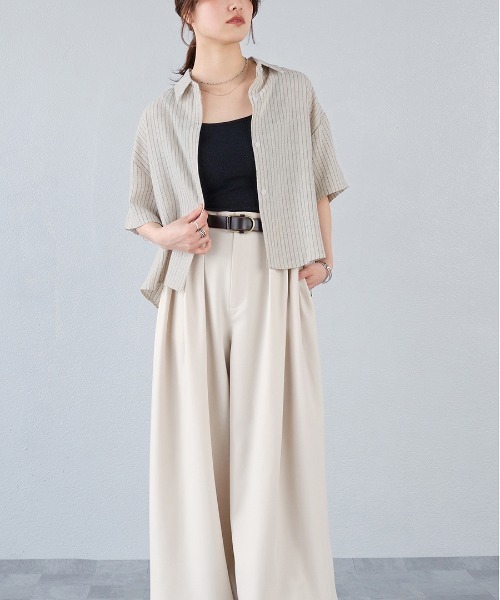 murea(ミュレア)の「フロントショート丈ストライプ半袖シャツ(シャツ/ブラウス・レディース・ベージュ/ブラック/ホワイト・FREE)」の17枚目の写真