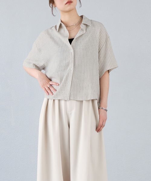 murea(ミュレア)の「フロントショート丈ストライプ半袖シャツ(シャツ/ブラウス・レディース・ベージュ/ブラック/ホワイト・FREE)」の18枚目の写真