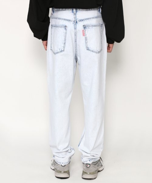 AJOBYAJO（アジョバイアジョ）の「Snow Washed Jeans [White]（デニムパンツ・レディース・その他・LARGE/MEDIUM）」の9枚目の写真