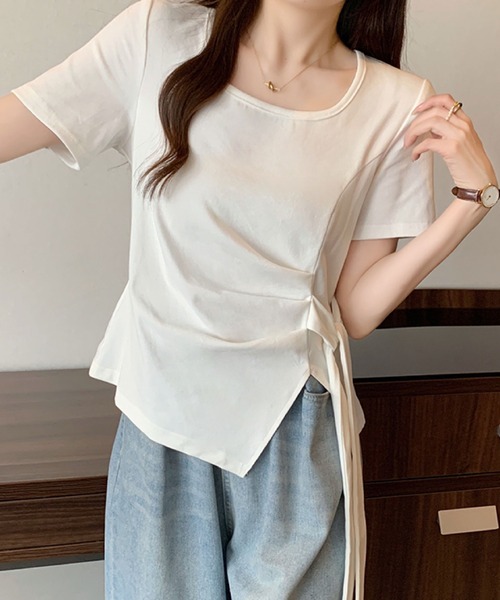 2ly2（トゥーリートゥー）の「サイドリボンドレープトップス / アシンメトリーカットソー（Tシャツ/カットソー・レディース・ブルー/ピンク/ホワイト/ブラック・FREE）」の8枚目の写真