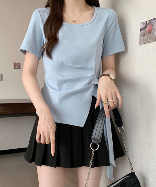 2ly2（トゥーリートゥー）の「サイドリボンドレープトップス / アシンメトリーカットソー（Tシャツ/カットソー・レディース・ブルー/ピンク/ホワイト/ブラック・FREE）」の14枚目の写真