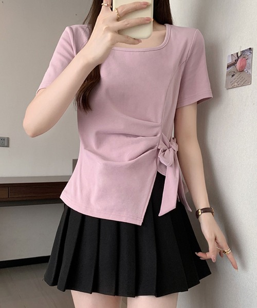 2ly2（トゥーリートゥー）の「サイドリボンドレープトップス / アシンメトリーカットソー（Tシャツ/カットソー・レディース・ブルー/ピンク/ホワイト/ブラック・FREE）」の7枚目の写真