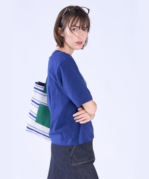 To b. by agnes b.(トゥービーバイアニエスベー)の「ロゴ 刺繍 コットン 半袖 Tシャツ(Tシャツ/カットソー・レディース・ネイビー・40/38)」の4枚目の写真