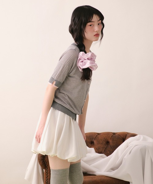 loin nuit(ロワンニュイ)の「wavy button knit cardigan / ウェービーボタンニットカーディガン(カーディガン/ボレロ・レディース・グレー/ブラウン/ラベンダー/オレンジ・FREE)」の16枚目の写真