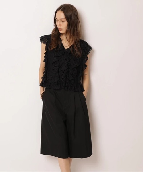 CADUNE(カデュネ)の「ハーフパンツ(その他パンツ・レディース・ベージュ/ブラック/オフホワイト・38/36/34)」の4枚目の写真