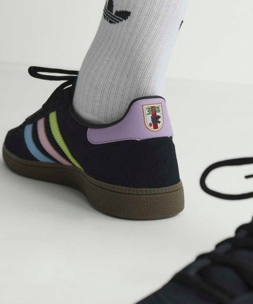 adidas(アディダス)の「ADIDAS Japan Handball Spezial(アディダス 日本 ハンドボール スペツィアル)(スニーカー・メンズ・ブラック系・23cm/24cm/25cm/26cm/27cm/28cm)」の14枚目の写真